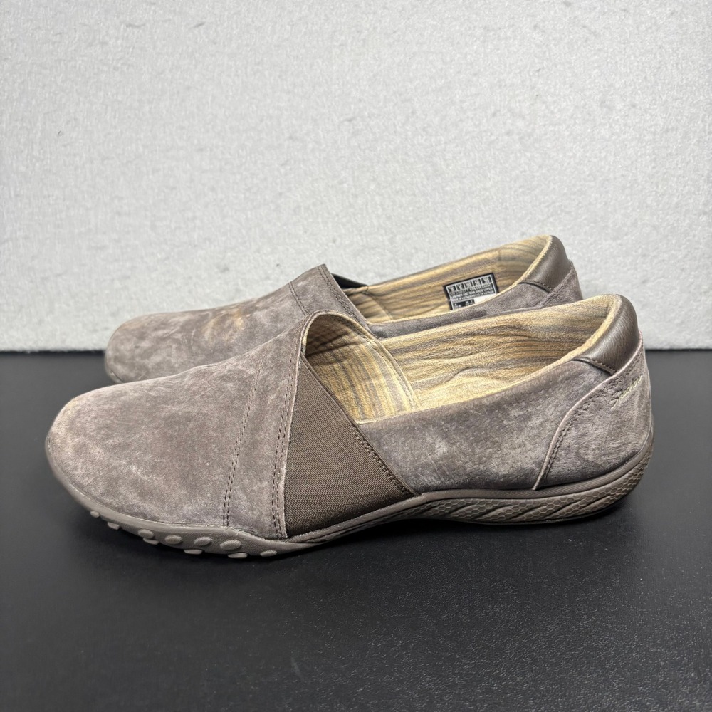 Skechers Relaxed Fit Slip On Womens Taupe Good Suede Memory Foam 8.5 Shoes